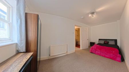 4 bedroom house to rent - Photo 5