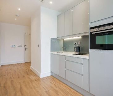 Studio to rent - Photo 3
