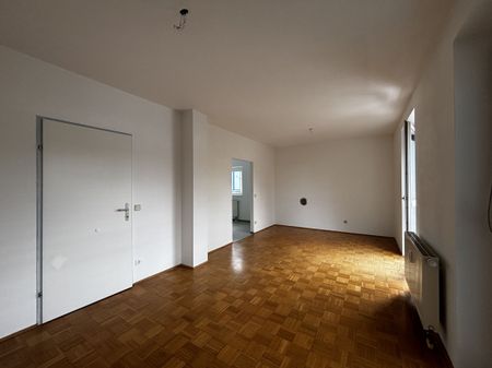 4-Zimmer-Wohnung mit 2 Balkone - Photo 2