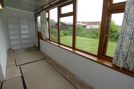 Property to let in St Andrews - Photo 3