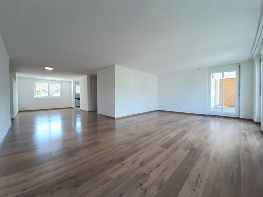 Living in the center - Photo 1