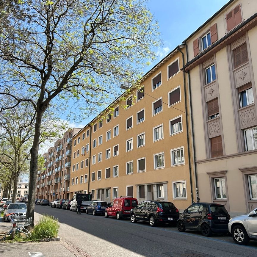 "Renovierte Wohnung nähe Messegelände und Bad. Bahnhof" - Photo 1