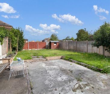 5 bedroom semi-detached house to rent - Photo 5