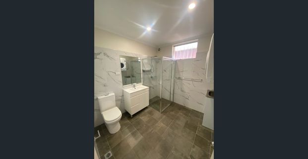 Inner City Oasis - Photo 1