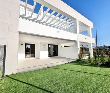 Planta baja de alquiler en Centro - Photo 2