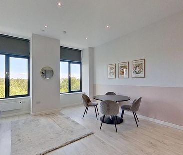 2 bedroom flat to rent - Photo 4