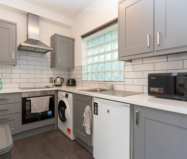 Beresford House, Custom House Square, IFSC, Dublin 1, D01 A977 - Photo 5