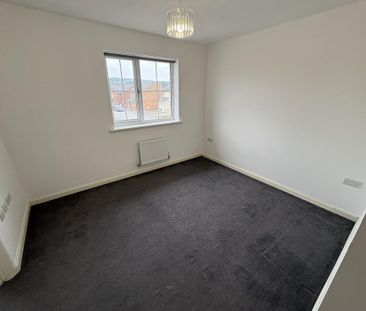 3 bedroom semi-detached house to rent - Photo 6