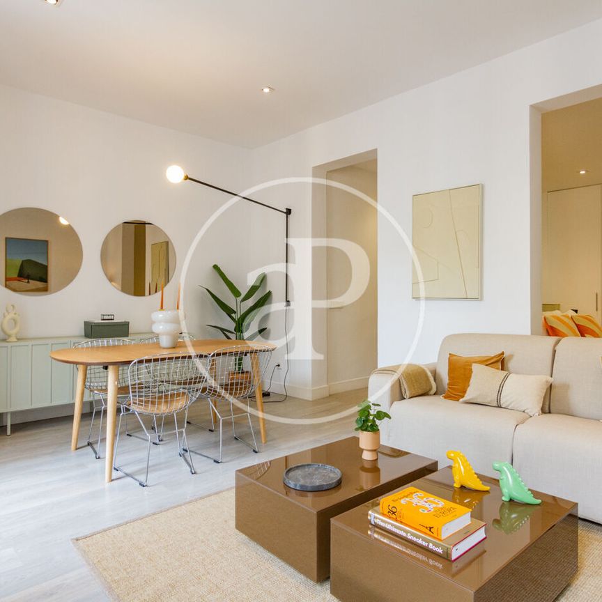 Flat for rent in Palacio (Madrid) - Photo 1