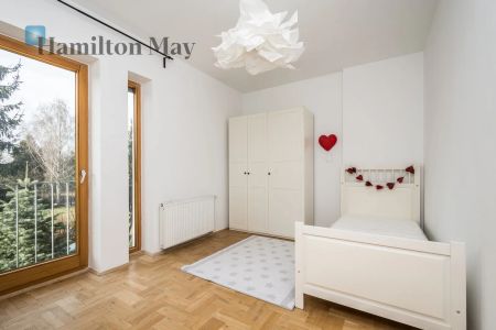 Komfortowy dom w zabudowie szeregowej na Woli Justowskiej - Фото 5