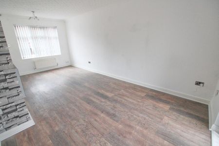 3 bedroom terraced house to rent - Photo 4
