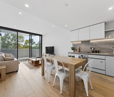 Comfort and Convenience on Mt Alexander Road - Photo 5