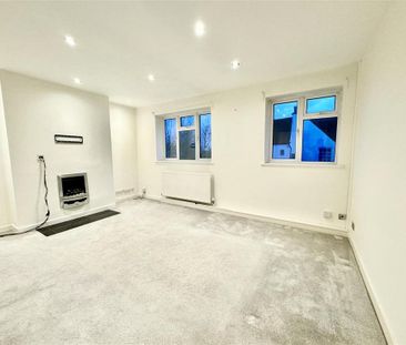 3 bedroom maisonette to rent - Photo 3