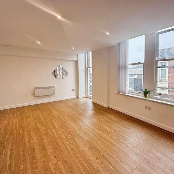 Flats, Emlyn Walk, Newport, NP20 - Photo 1