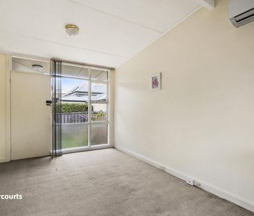 Ideal Location - Photo 2