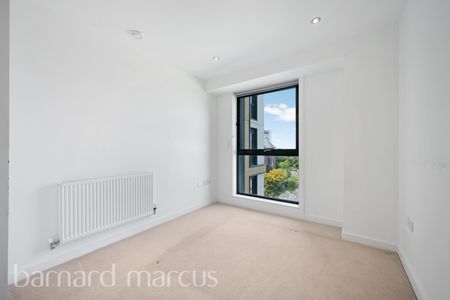 Sutton Court Road, Sutton - Photo 4