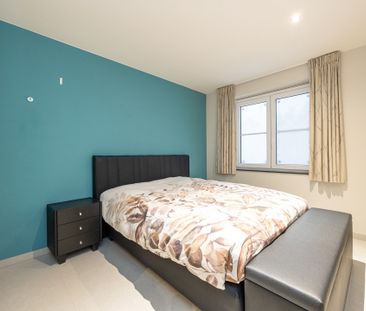 Gelijkvloers appartement met tuintje in centrum Sint-Antonius - Foto 3