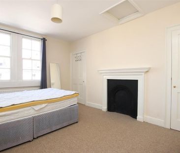 6 bedroom house to rent - Photo 3