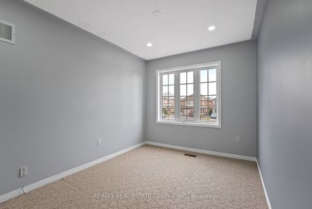 For Lease - 5382 Longhouse Crescent Unit# Upper, Mississauga, Ontario - Photo 5