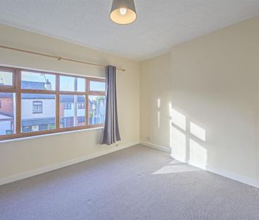 2 bedroom semi-detached house to rent - Photo 6