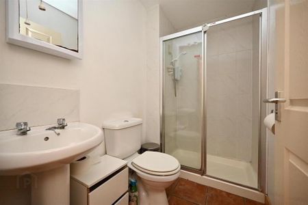 Room 1, 34c Edinburgh Street, Belfast, BT9 7DS - Photo 4