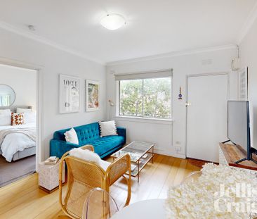 6/37 Ruskin Street, Elwood - Photo 5