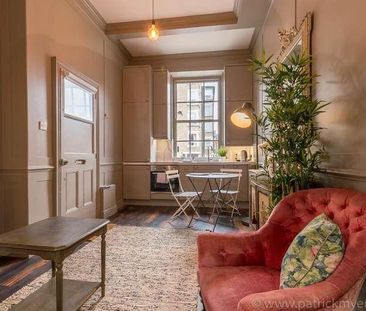 Rectory Grove, London, SW4 - Photo 2