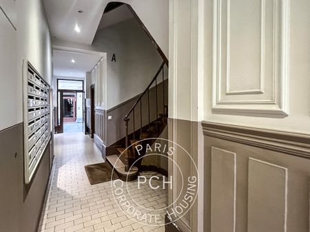 Rue de Charenton, - Photo 3