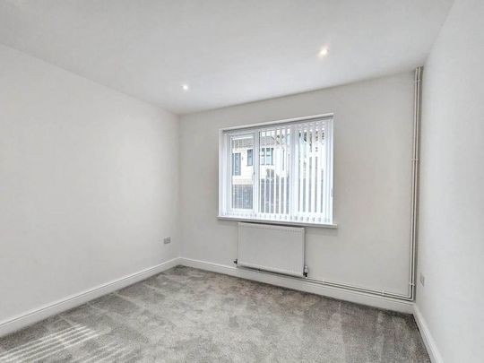 3 bedroom bungalow to rent - Photo 1