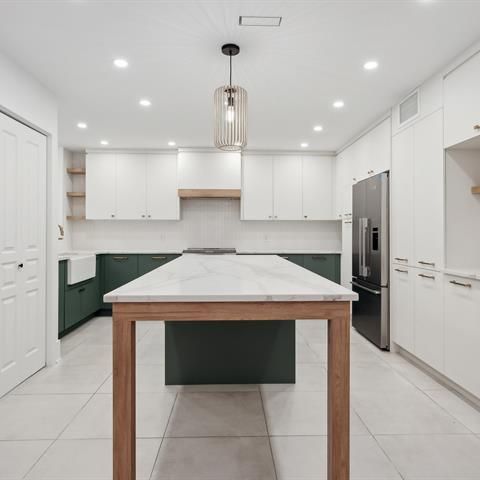 7067 Rue St André - Photo 1