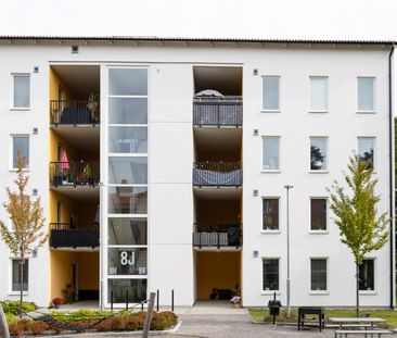 Svarvargatan 8 J - Photo 1