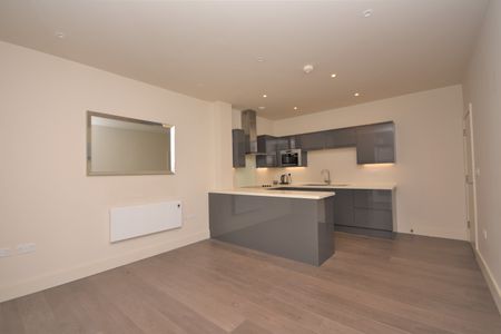 West Stockwell Street, Colchester, Essex, CO1 1FQ - Photo 3