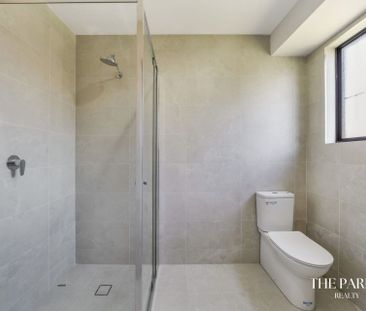 Fully Renovated 3 Bedrooms Home in a Prime Location - Photo 6