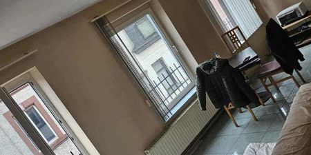 Appartement te huur in Charleroi voor € 690 met 1 slaapkamer - Foto 4