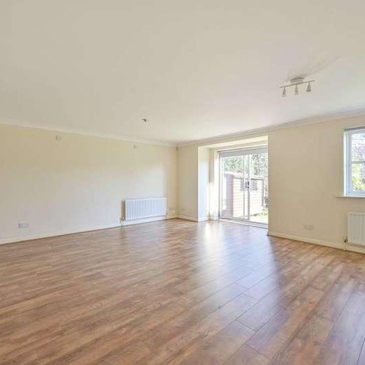 Harland Close, Merton, SW19 - Photo 1