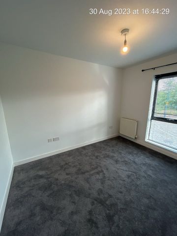 3 Bed Terraced House, Radclyffe Mews, M5 - Photo 4