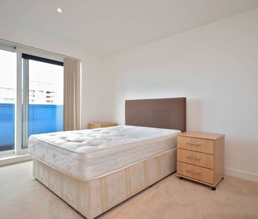 2 Bed Flat, Westgate Apartments, E16 - Photo 6