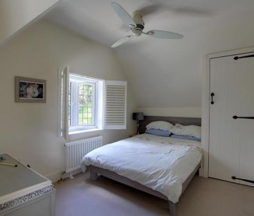 2 bedroom link detached house to rent - Photo 3