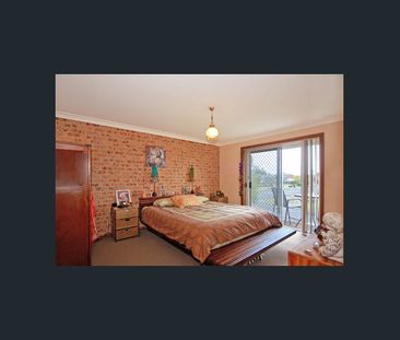 Great Location - Photo 2