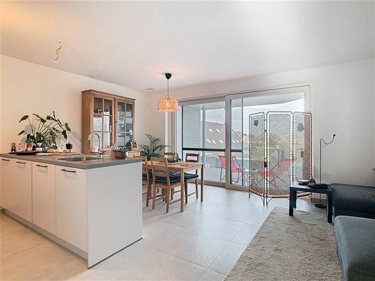 Appartement te huur - Foto 1