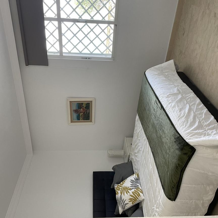 Piso de alquiler en Calle Viena 27-d, 71, Las Brisas - Photo 1