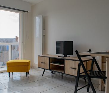 Location Appartement 1 pièce 22m² LES SABLES D OLONNE 85100 - Photo 4