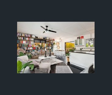 Beautiful position - Photo 1