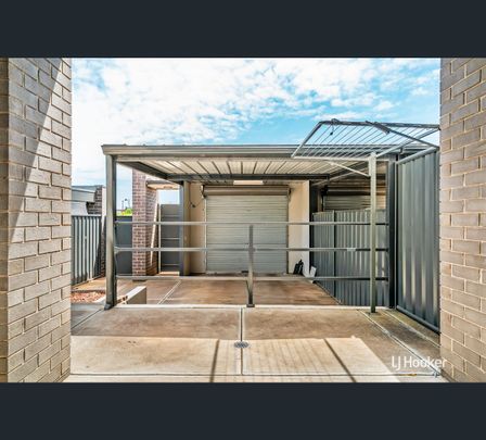 33 Finnis Street, Blakeview, SA 5114 - Photo 1