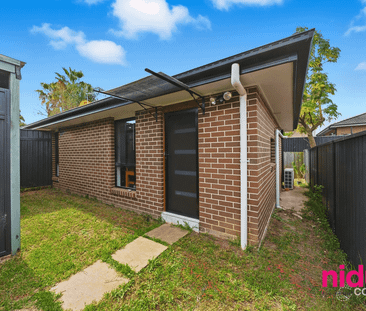 Modern & Private 2 Bedroom Granny Flat with Separate Access - Photo 1