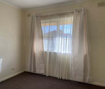 3-Bedroom Home in a Fantastic Location - Photo 3