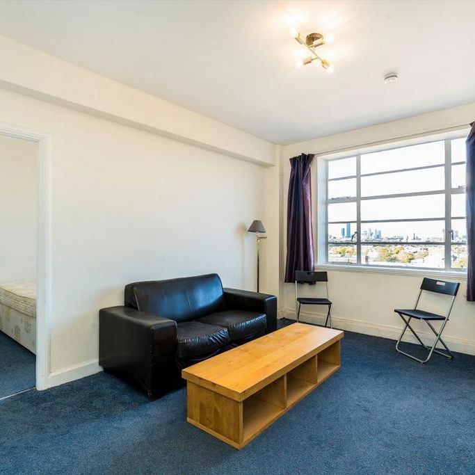 1 bedroom flat to rent - Photo 1