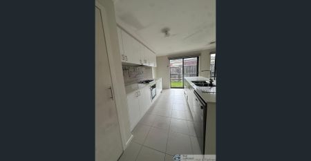 Convenience and location in one pack. - Photo 5