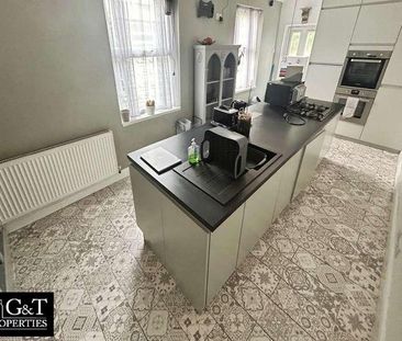 Bromford Lane, West Bromwich, B70 - Photo 2