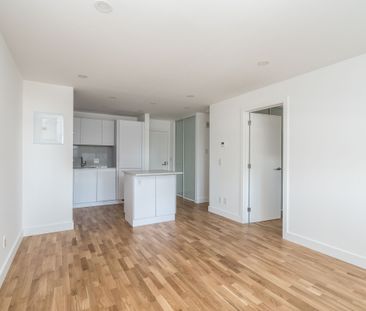 230 Oak Street - Photo 3